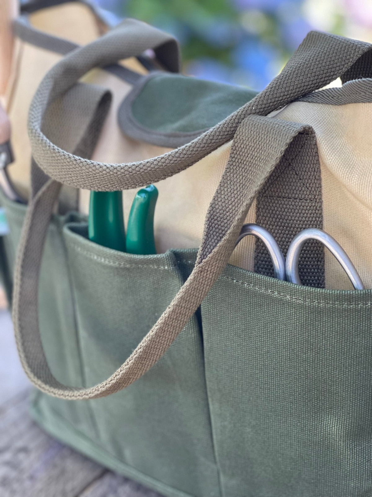 Waxed Canvas Garden Tool Bag | Heavy-Duty 8-Pocket Tote